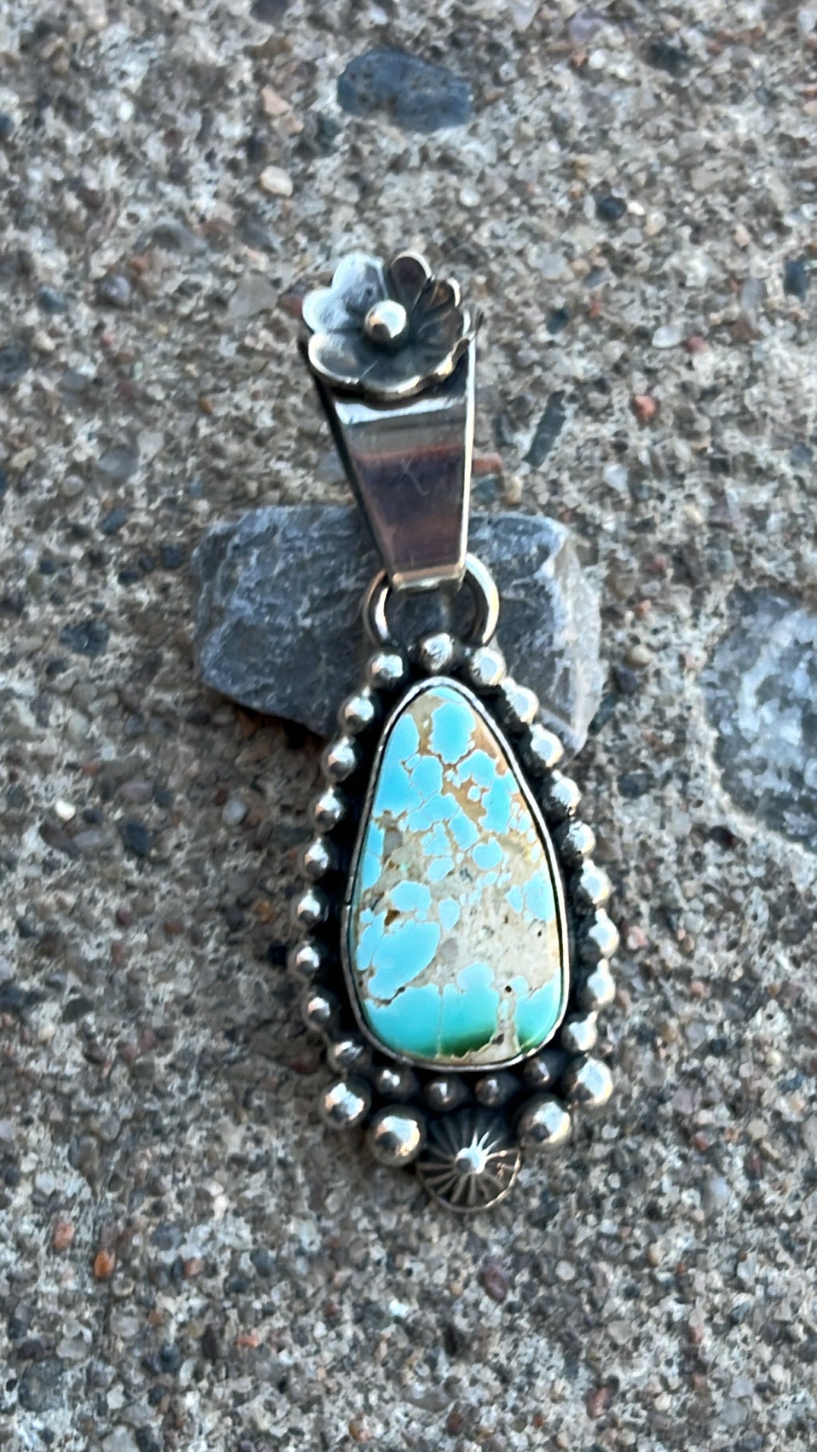 Royston turquoise pendent