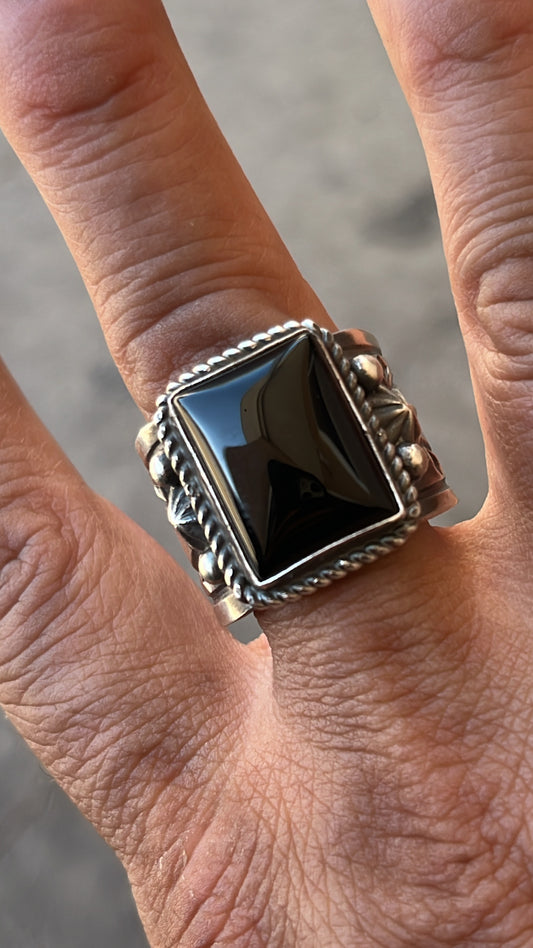 Black onyx ring