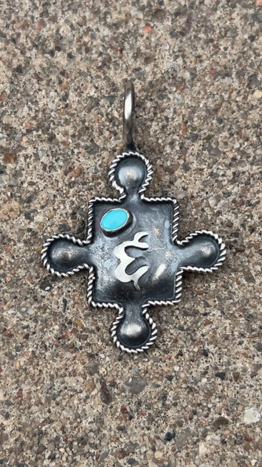 Puzzle pendent