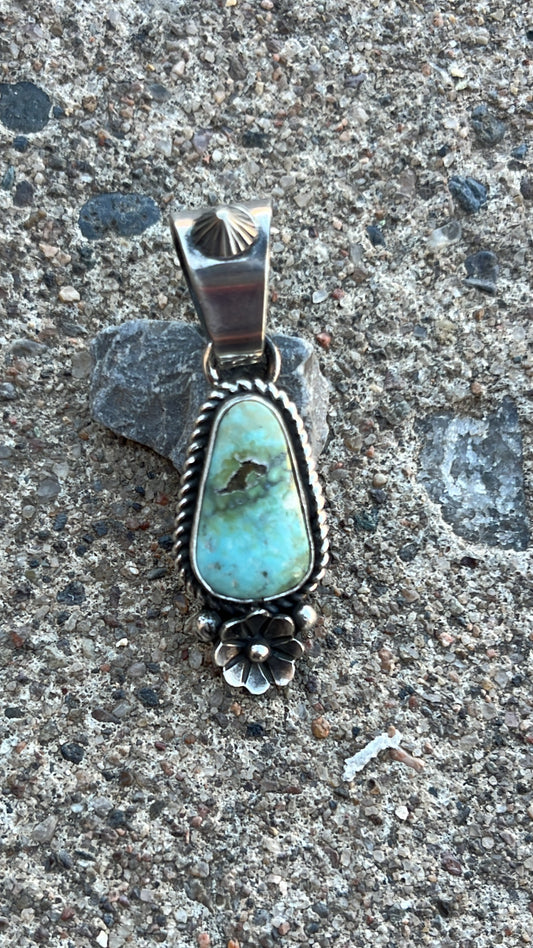 Royston turquoise pendent