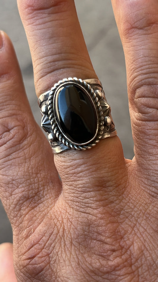 Black onyx ring